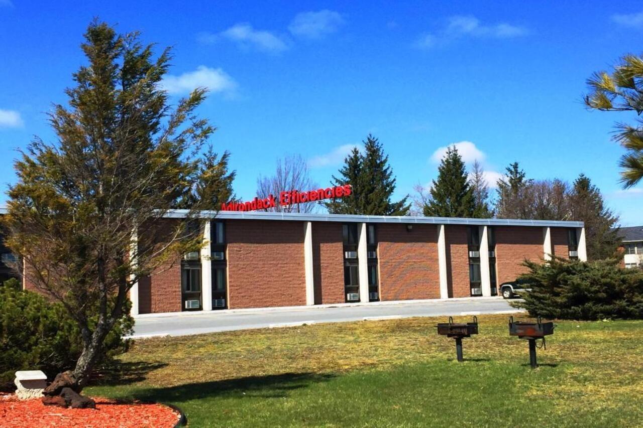 Adirondack Efficiencies Hotel